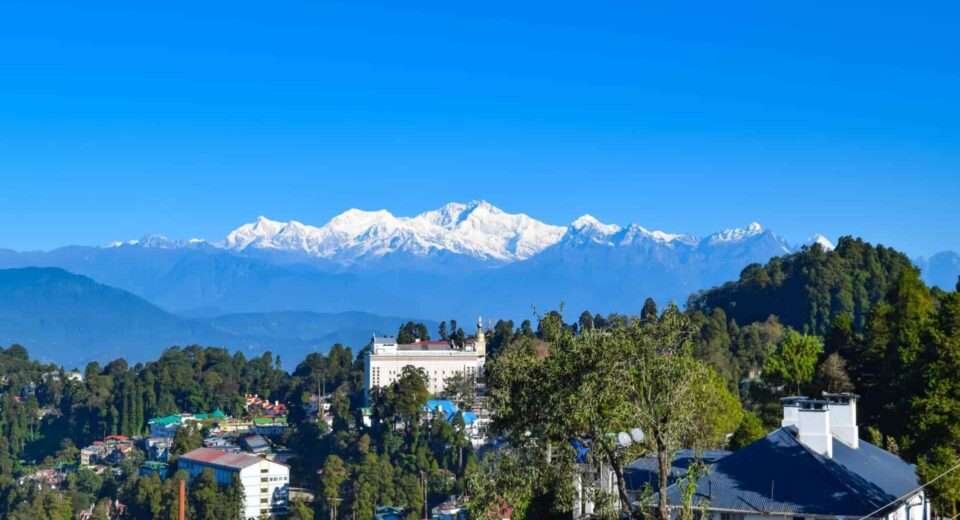 Best Time to Visit Darjeeling