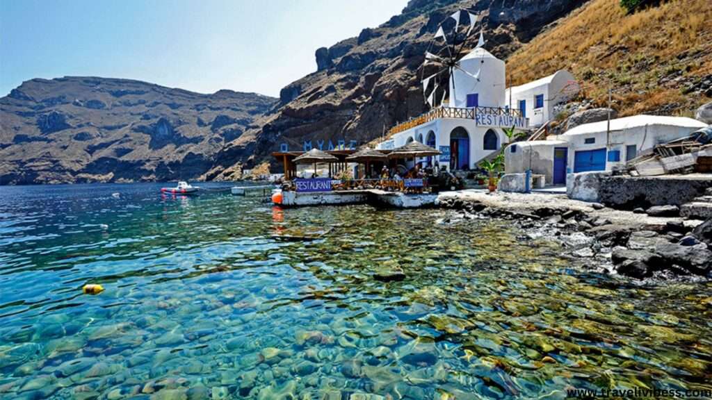 Places to visit in santorini