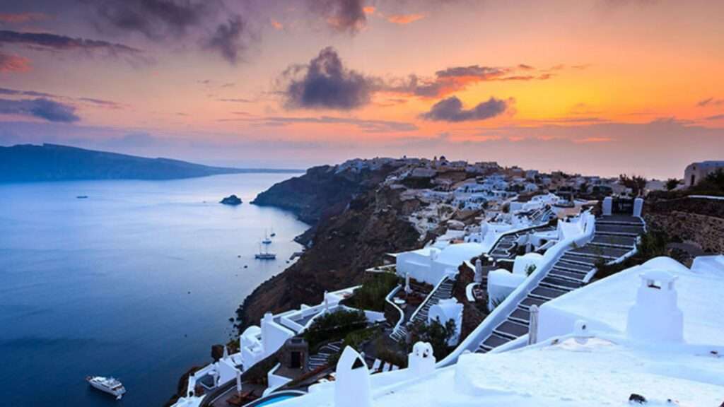 Places to visit in santorini